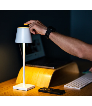 Tap adjustable britghness table Lamp